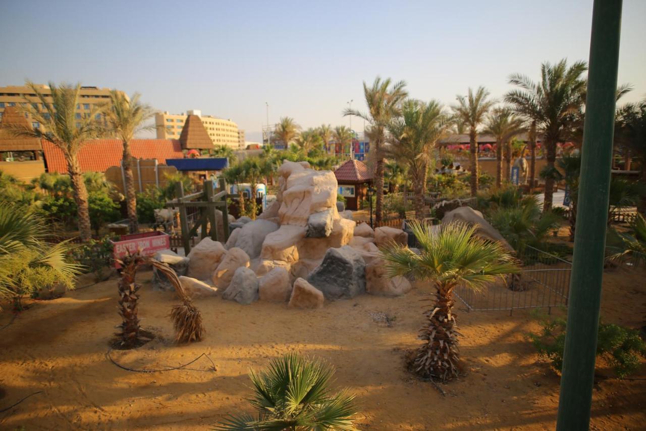 Swiss Inn Teda Hotel&Aqua Park Ain Sukhna Bagian luar foto