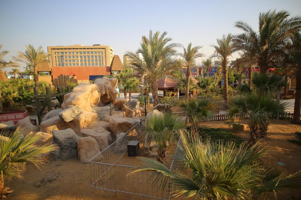 Swiss Inn Teda Hotel&Aqua Park Ain Sukhna Bagian luar foto
