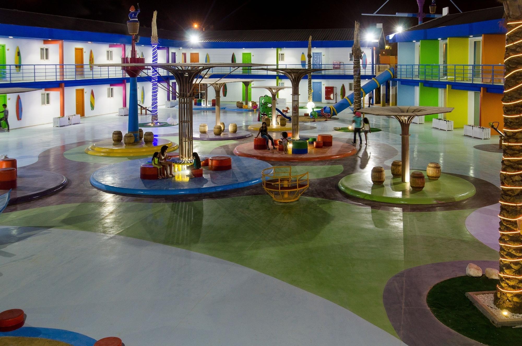Swiss Inn Teda Hotel&Aqua Park Ain Sukhna Bagian luar foto