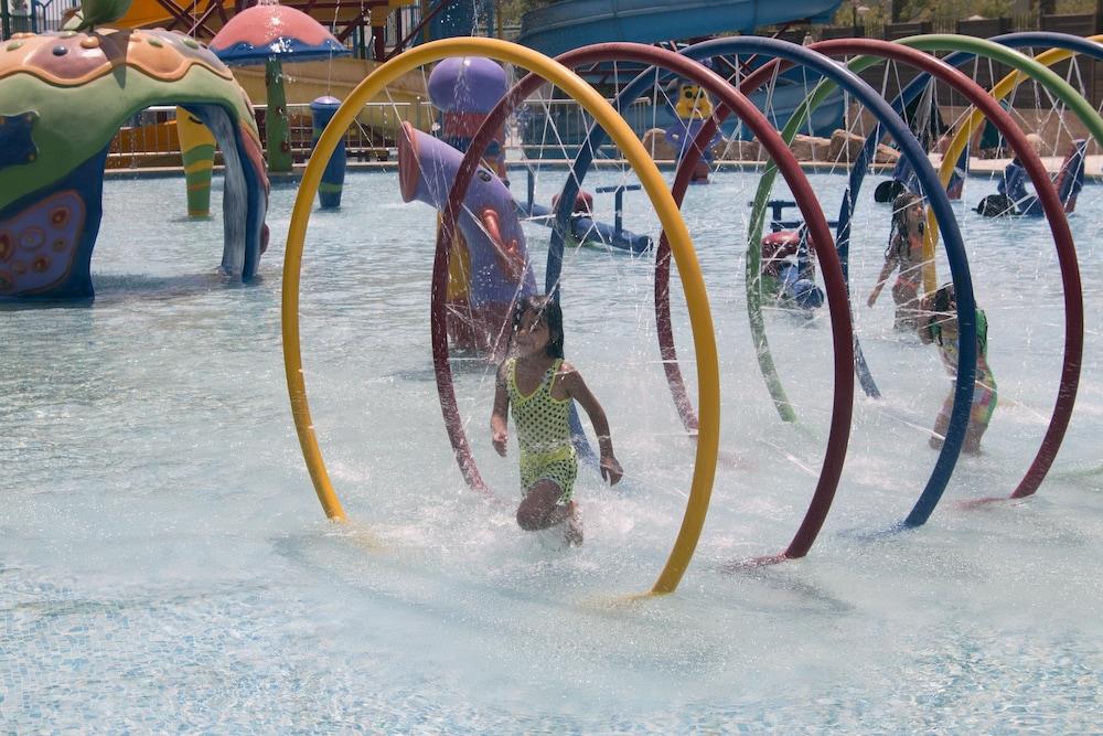 Swiss Inn Teda Hotel&Aqua Park Ain Sukhna Bagian luar foto