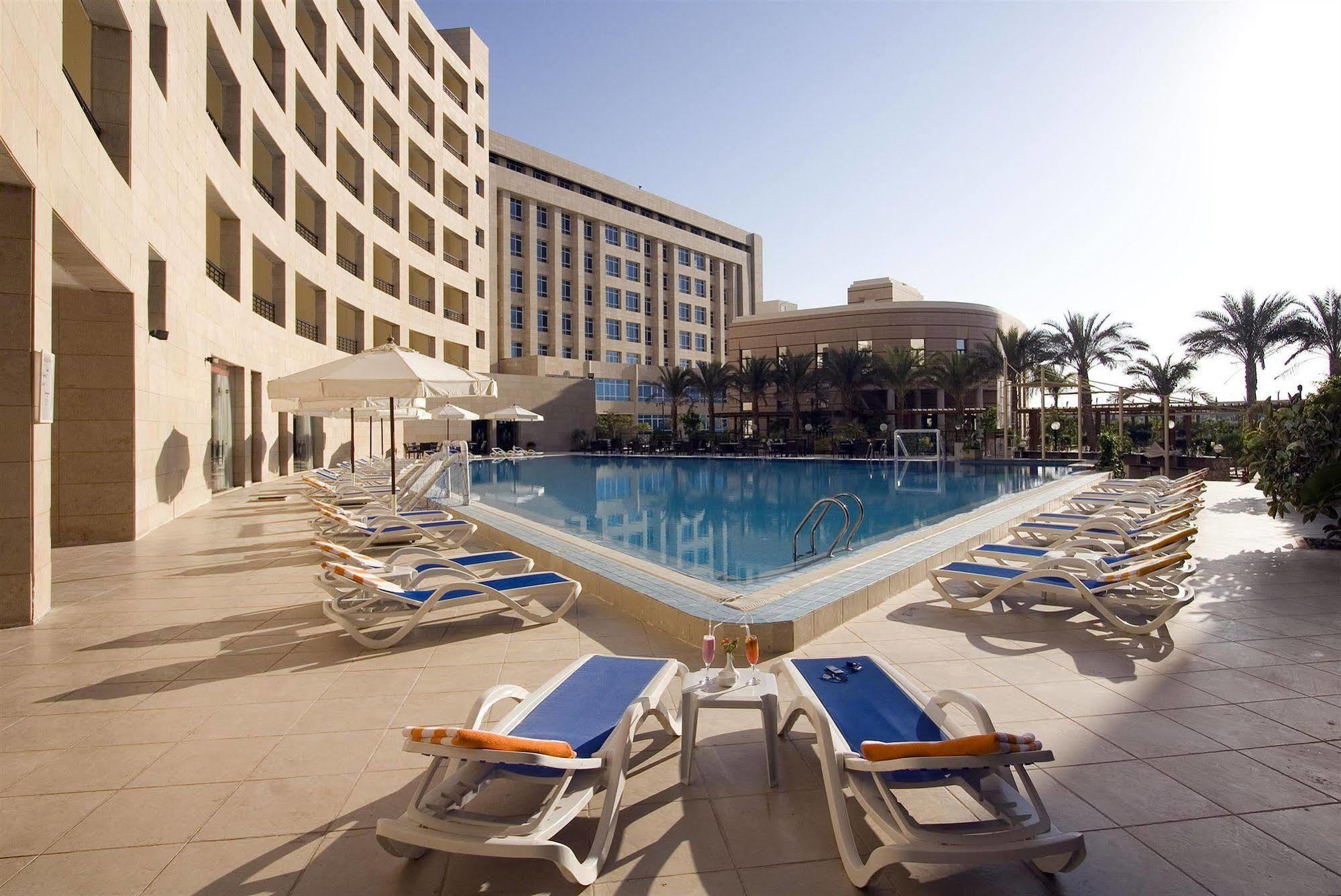 Swiss Inn Teda Hotel&Aqua Park Ain Sukhna Bagian luar foto